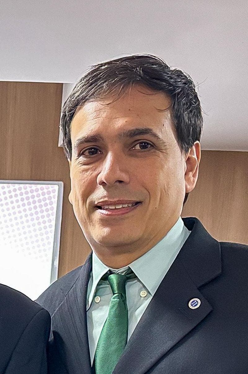 Prof. Pablo Lourenço Fernandes